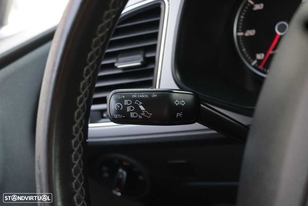SEAT Leon 1.6 TDI Style S/S - 32