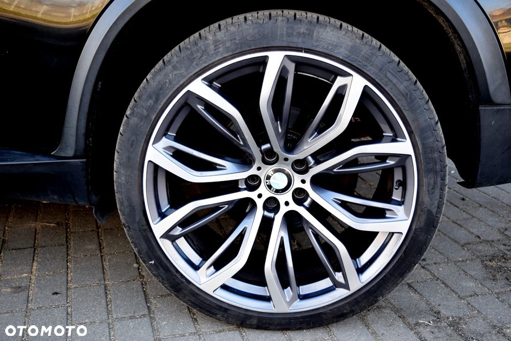 BMW X5 xDrive30d - 26