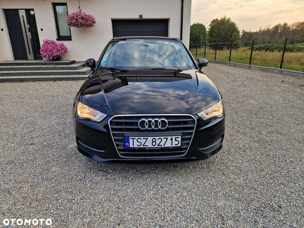 Audi A3 Sportback - 2