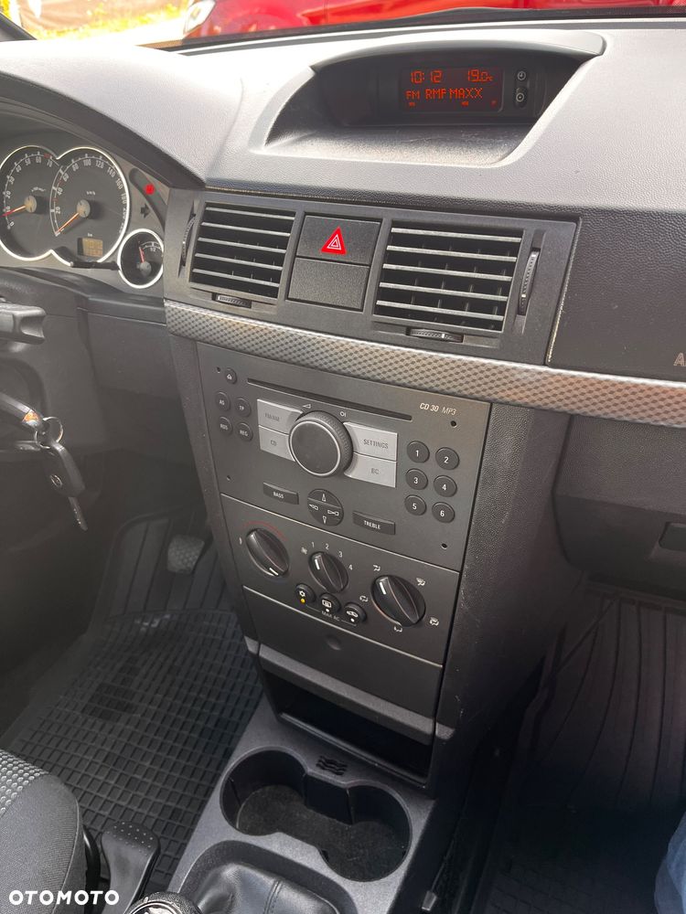 Opel Meriva 1.6 16V - 28