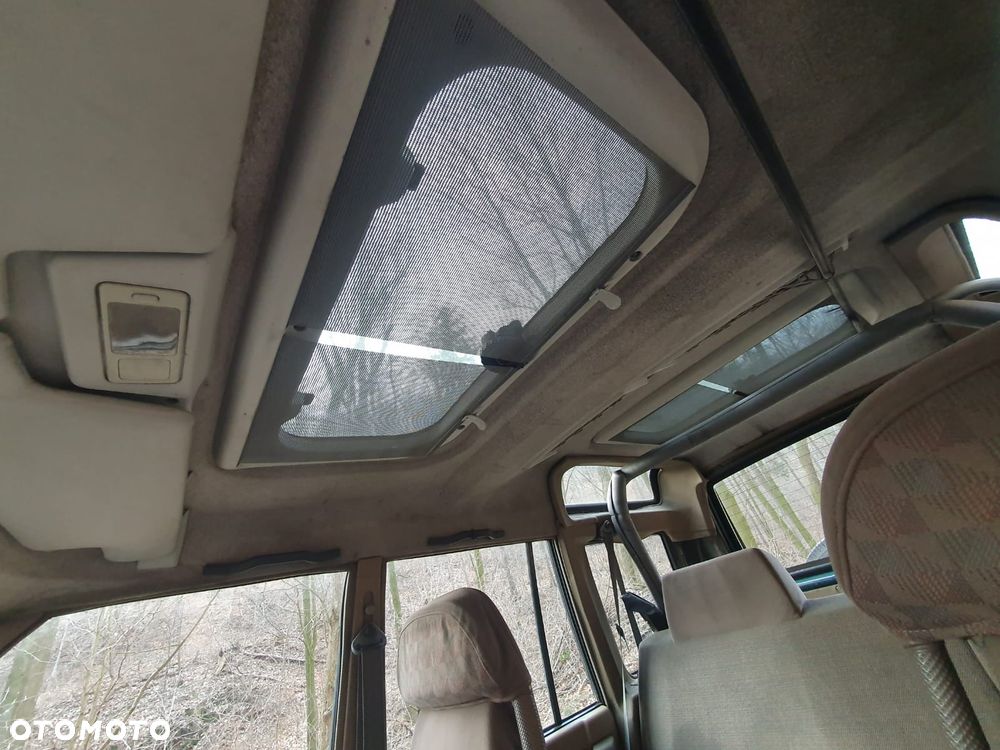 Land Rover Discovery - 13