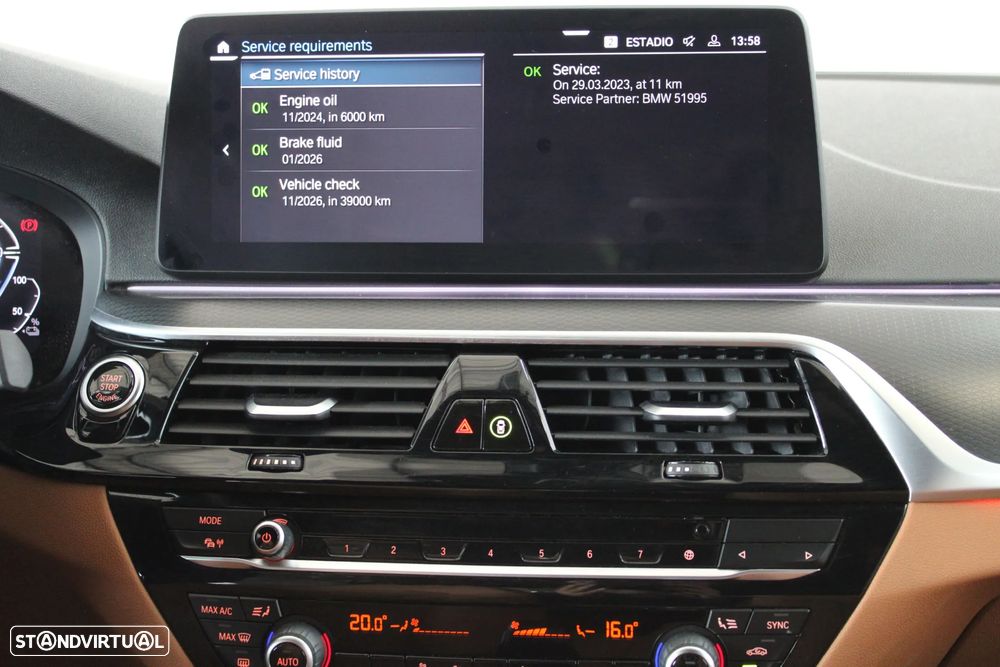 BMW 530 e Pack M - 12