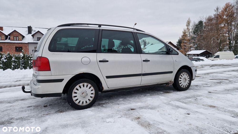 Volkswagen Sharan 1.9 TDI Family - 10