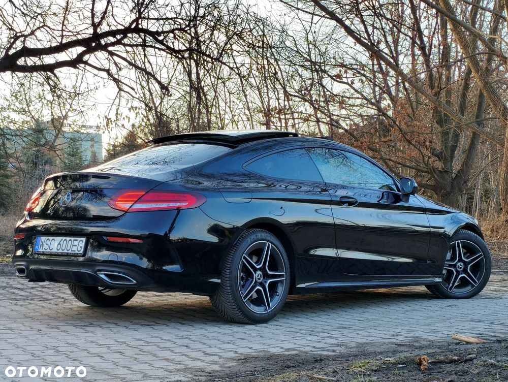 Mercedes-Benz Klasa C 300 d 9G-TRONIC AMG Line - 36