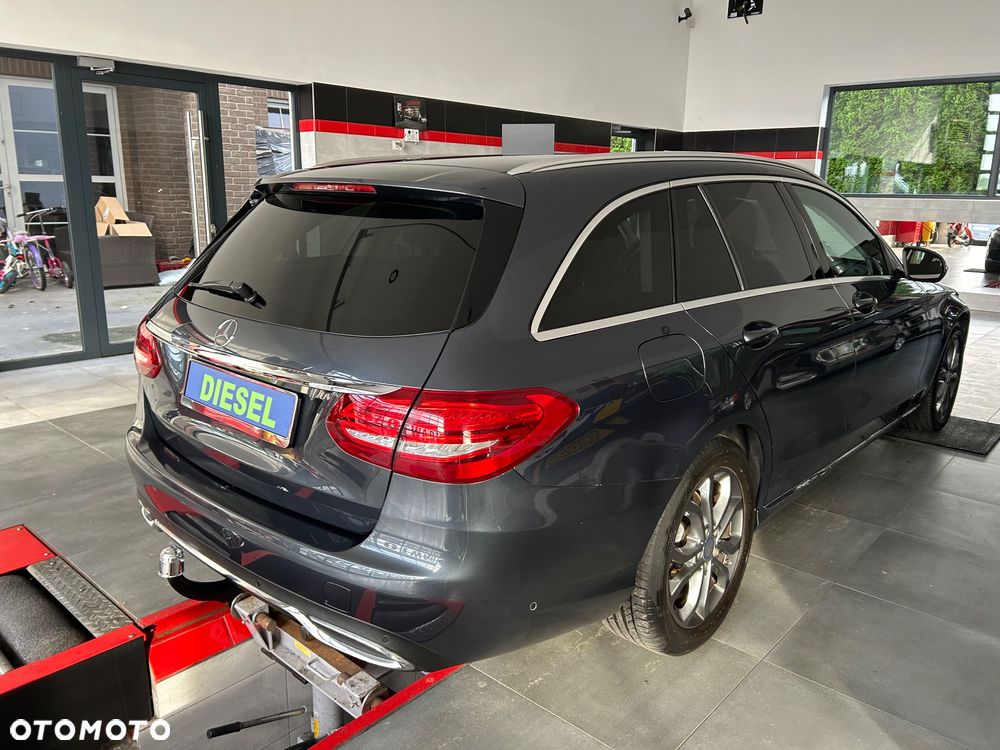 Mercedes-Benz Klasa C 200 (BlueTEC) d T Exclusive - 8