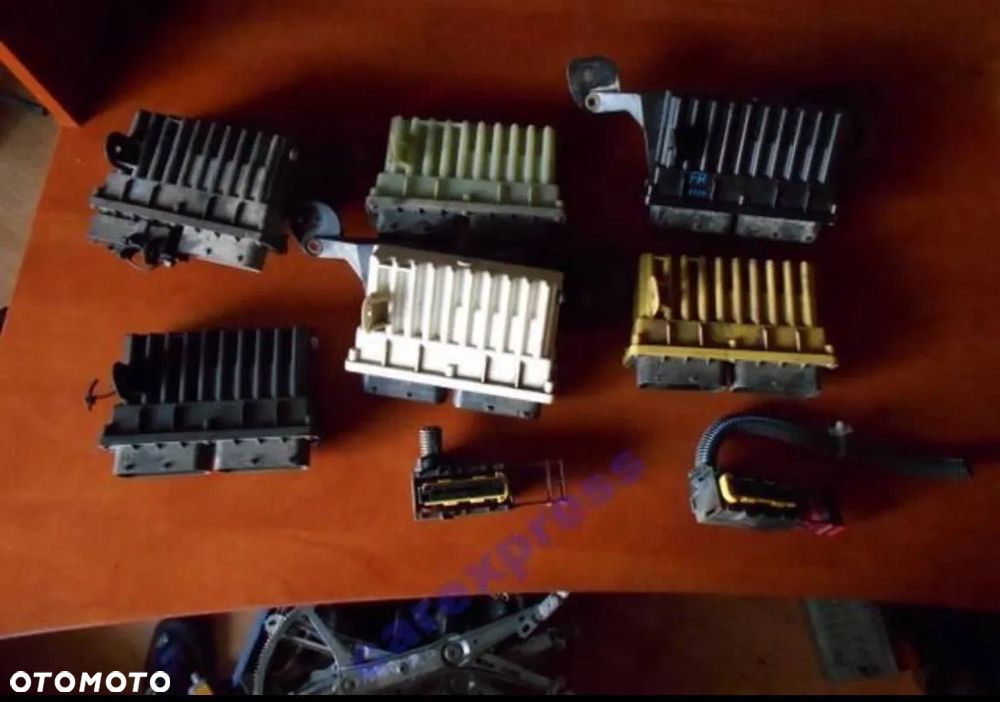 MODUŁ STEROWNIK PRZEKAŹNIK WENTYLATORÓW OPEL FIAT DELPHI W-wa - 2