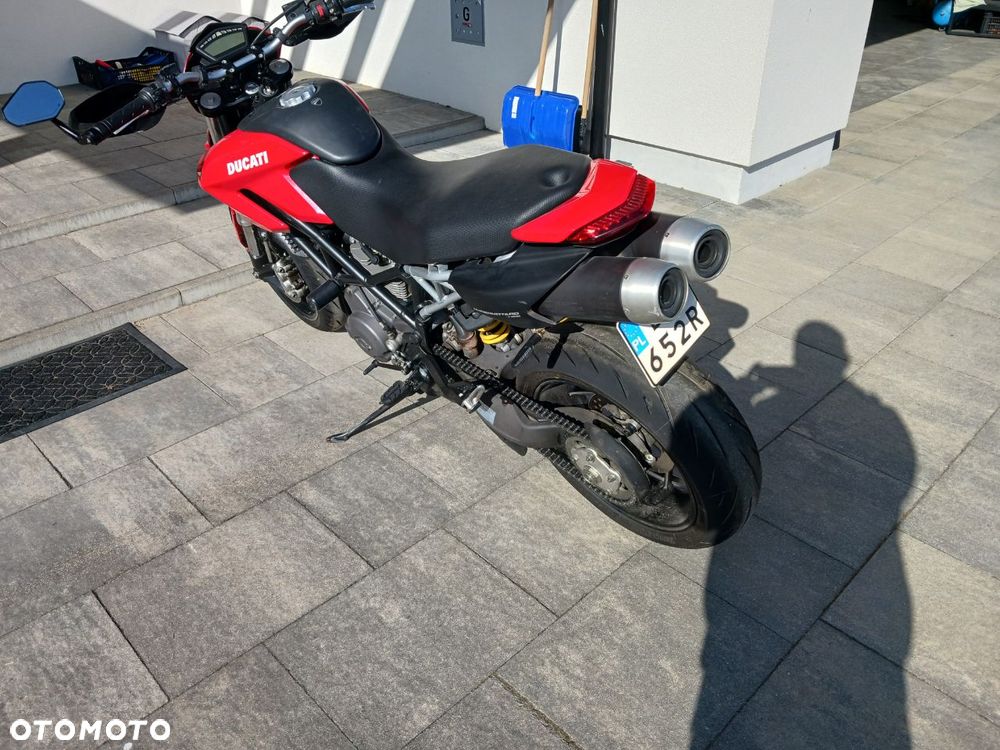 Ducati Hypermotard - 4