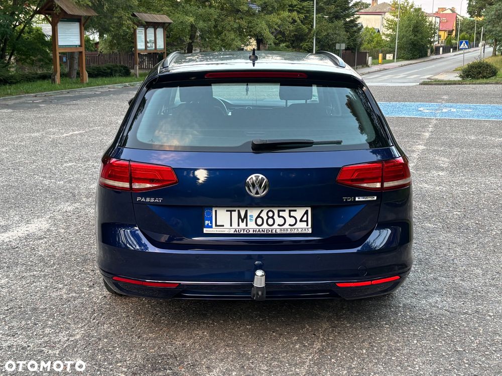 Volkswagen Passat - 26