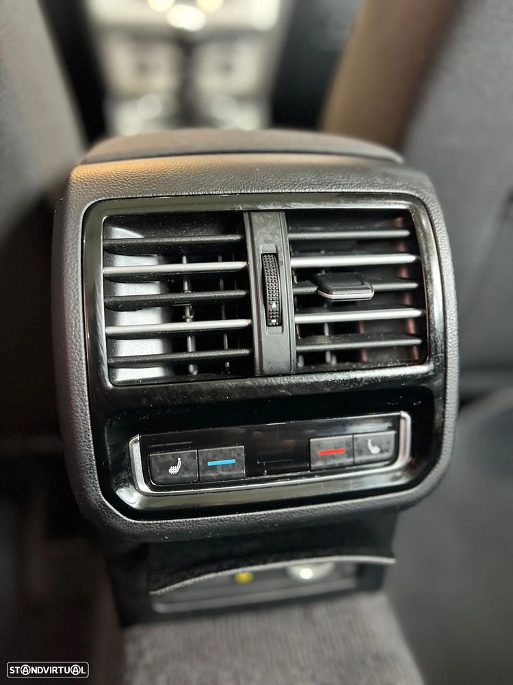 VW Passat Variant 1.6 TDI Highline - 10