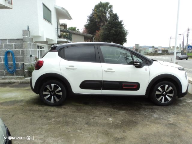 Citroën C3 1.2 PureTech Shine - 9