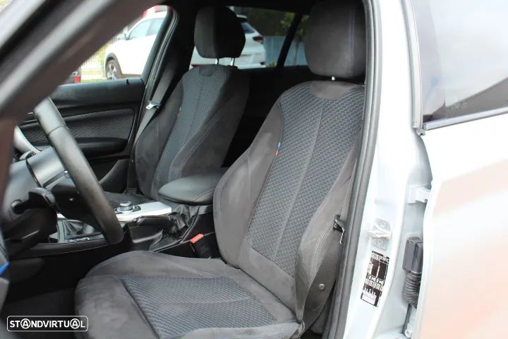 BMW 116 d Pack M - 21