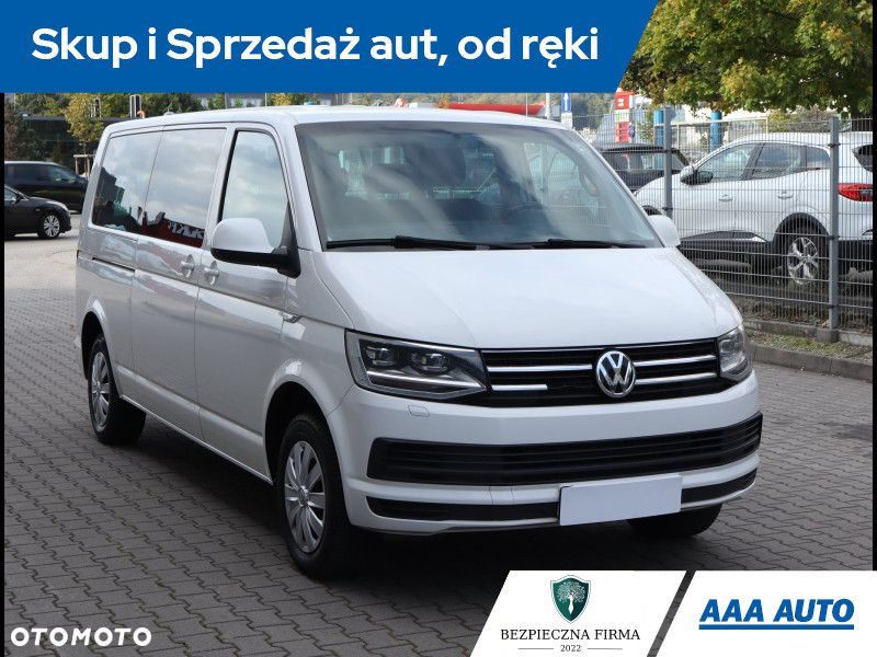 Volkswagen Caravelle - 2