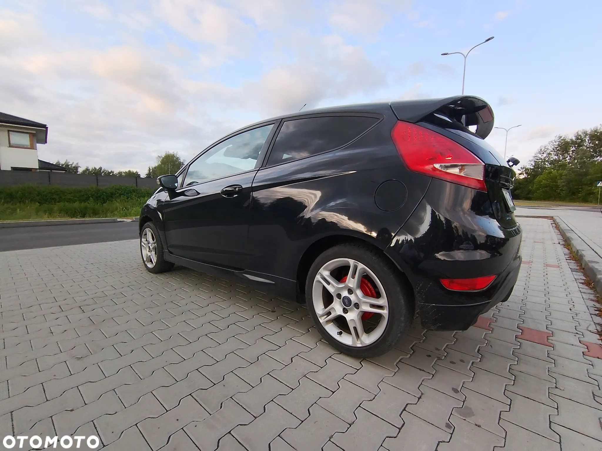 Ford Fiesta 1.4 Sport - 10