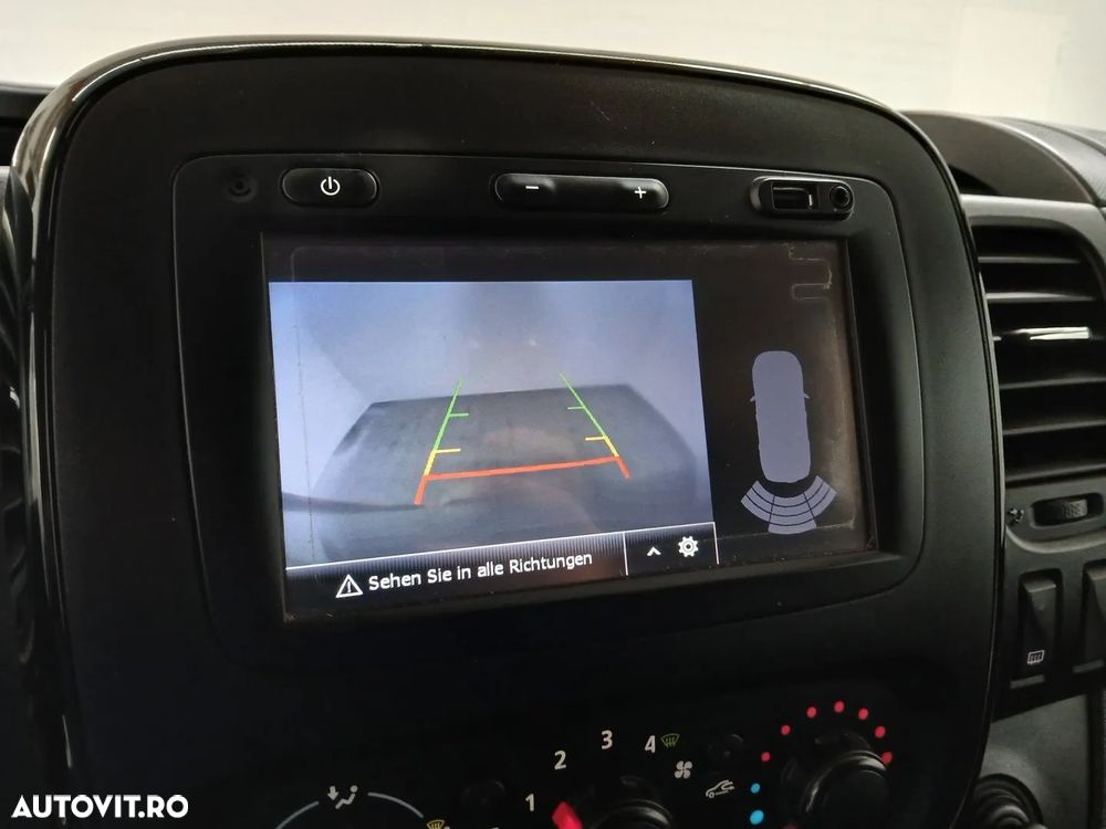 Opel VIVARO - 16