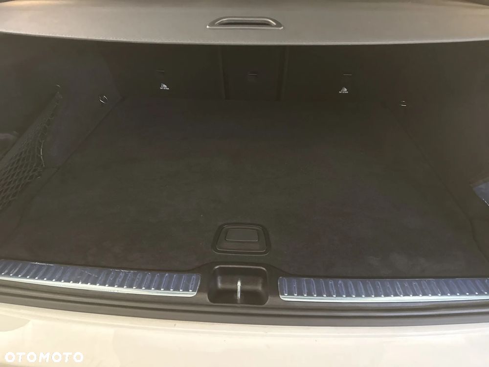 Mercedes-Benz GLC 200 d 4-Matic - 23