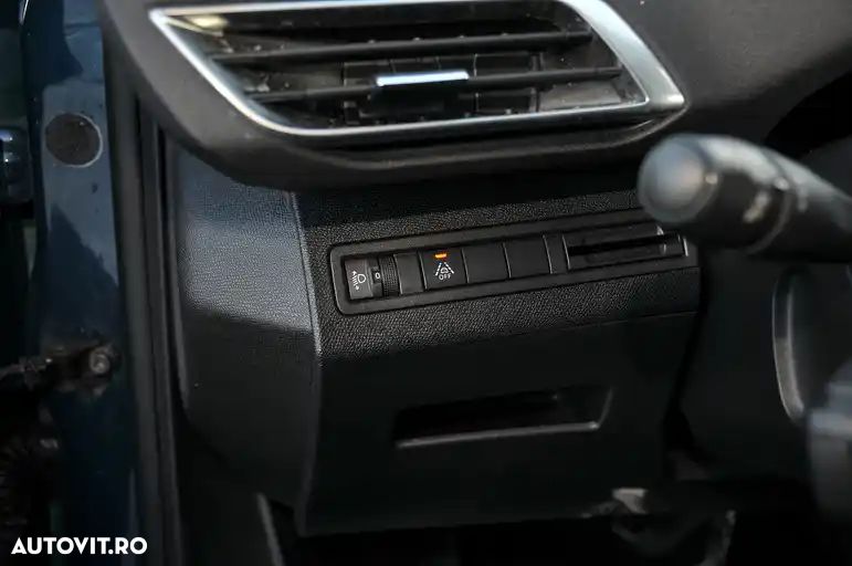 Peugeot 5008 BlueHDI 130 EAT8 Active Business-Paket - 7