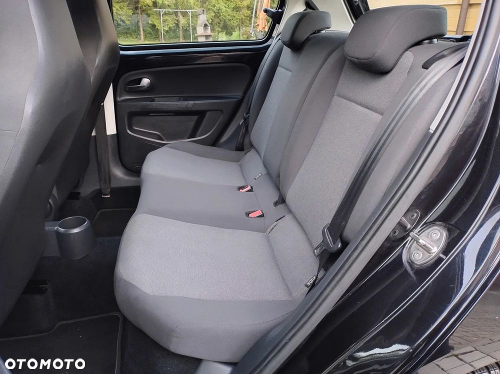Volkswagen up! - 21
