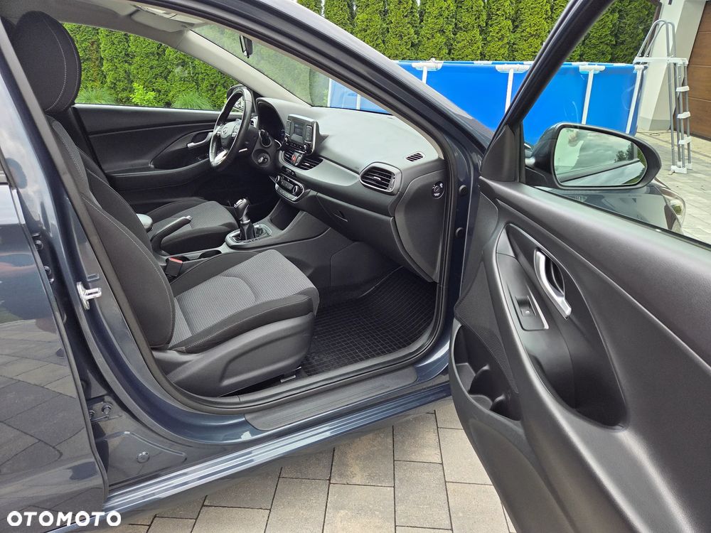 Hyundai i30 1.5 DPI Modern - 32