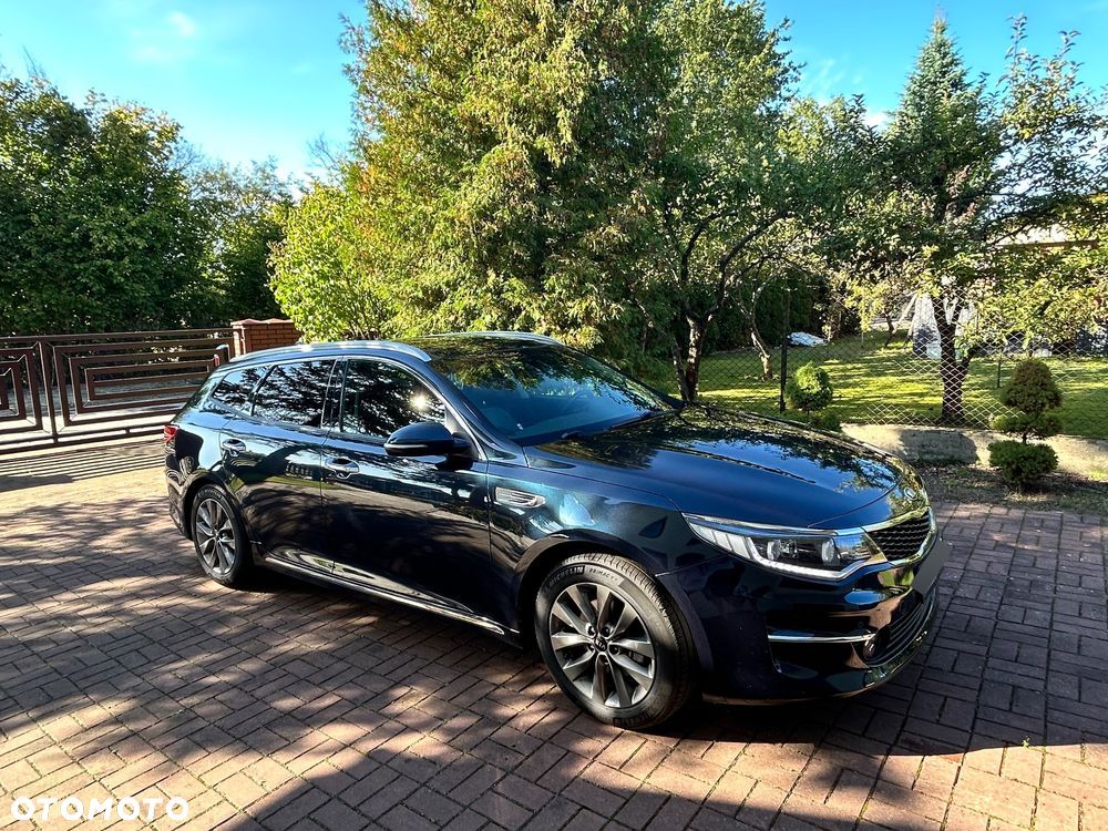 Kia Optima - 1