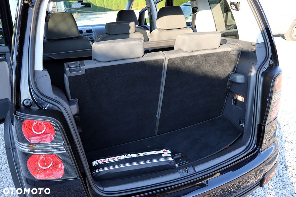 Volkswagen Touran 2.0 TDI DPF Cross - 34
