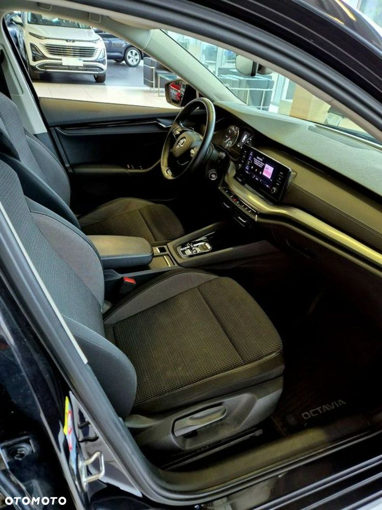 Skoda Octavia 1.5 TSI ACT Ambition DSG - 13
