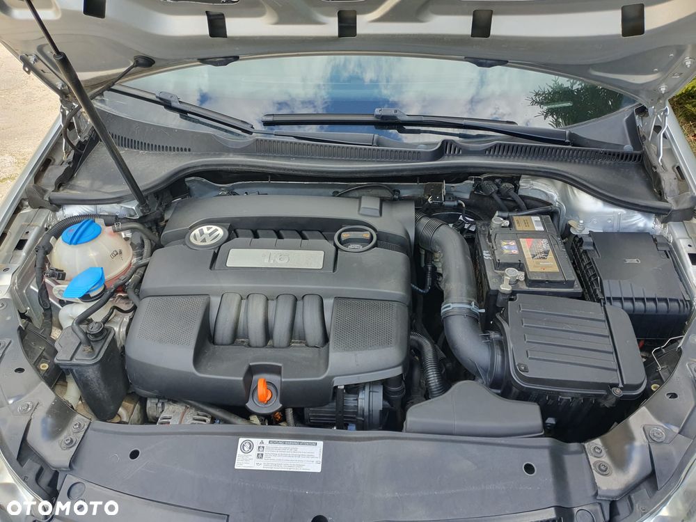 Volkswagen Golf 1.6 Comfortline - 18