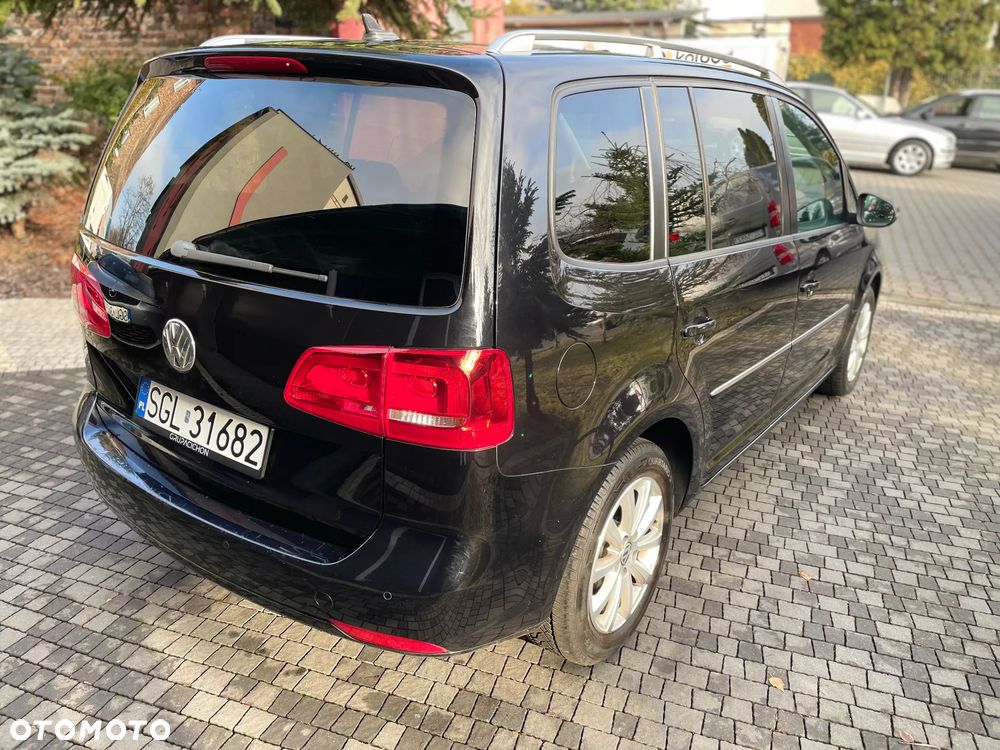 Volkswagen Touran 1.4 TSI DSG Highline - 9