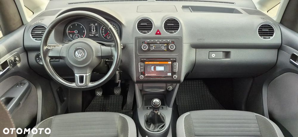 Volkswagen Caddy - 10