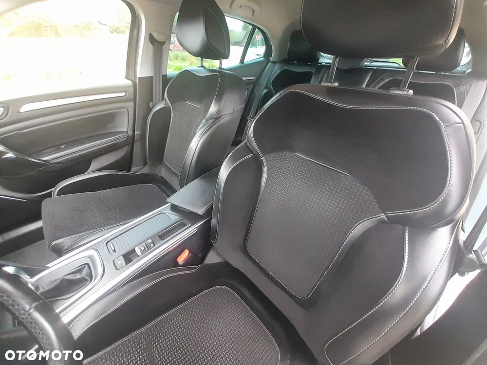 Renault Megane TCe 160 GPF EDC BOSE EDITION - 17