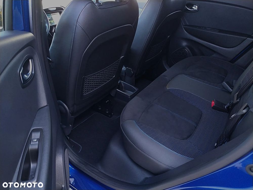Renault Captur - 23