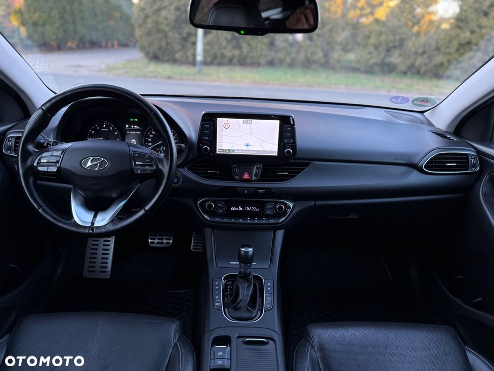 Hyundai i30 1.4 T-GDI DCT Premium - 32