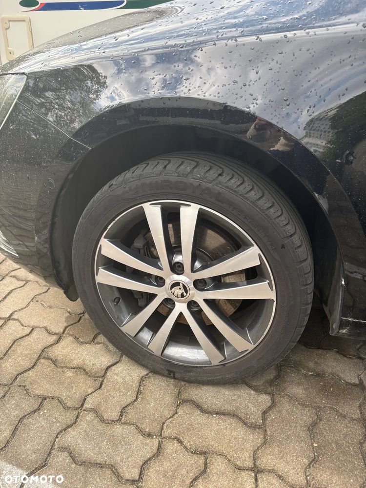 Skoda Superb 2.0 TSI Elegance DSG - 10