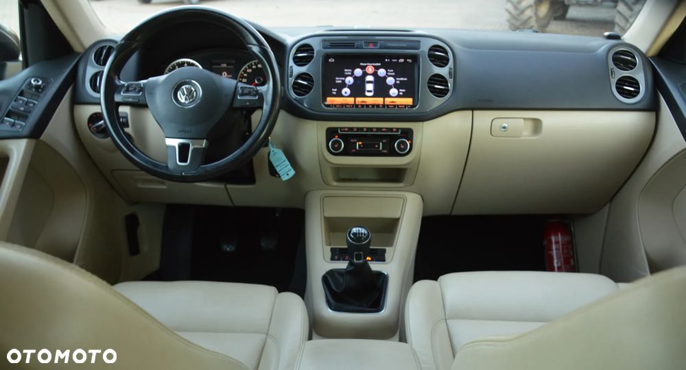 Volkswagen Tiguan - 18