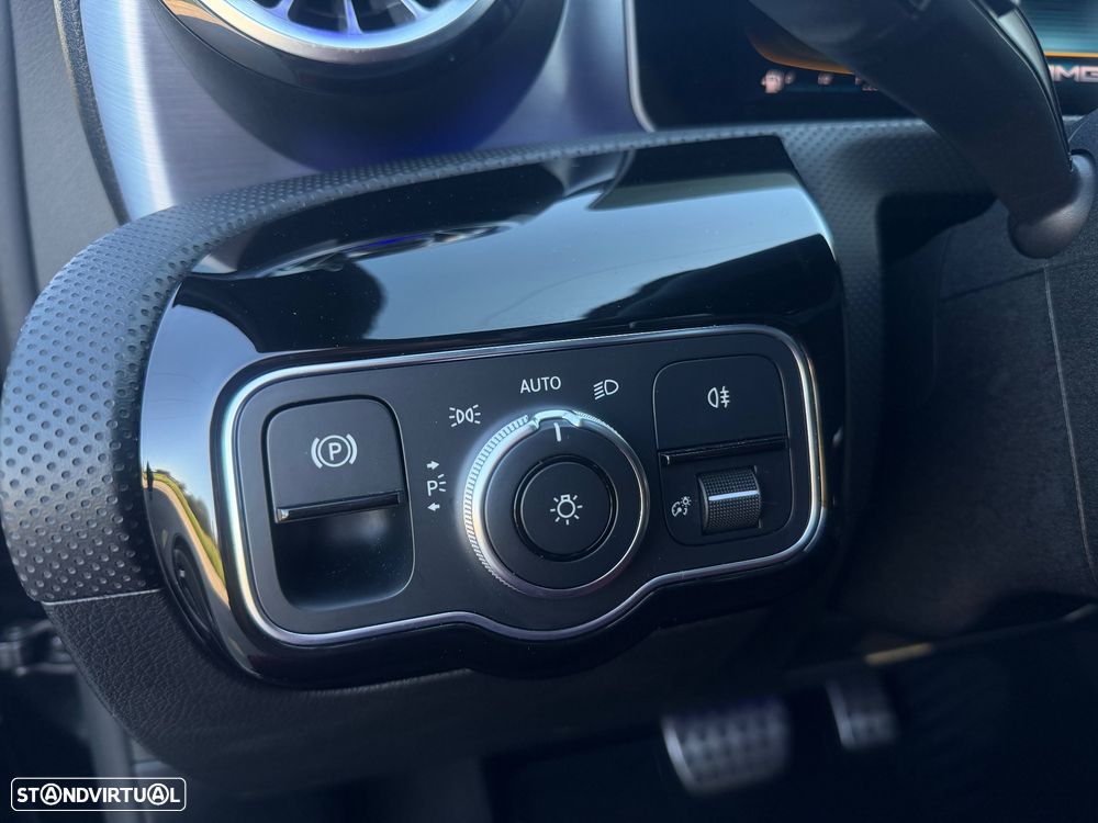 Mercedes-Benz A 45 AMG S 4Matic+ Speedshift DCT 8G - 24