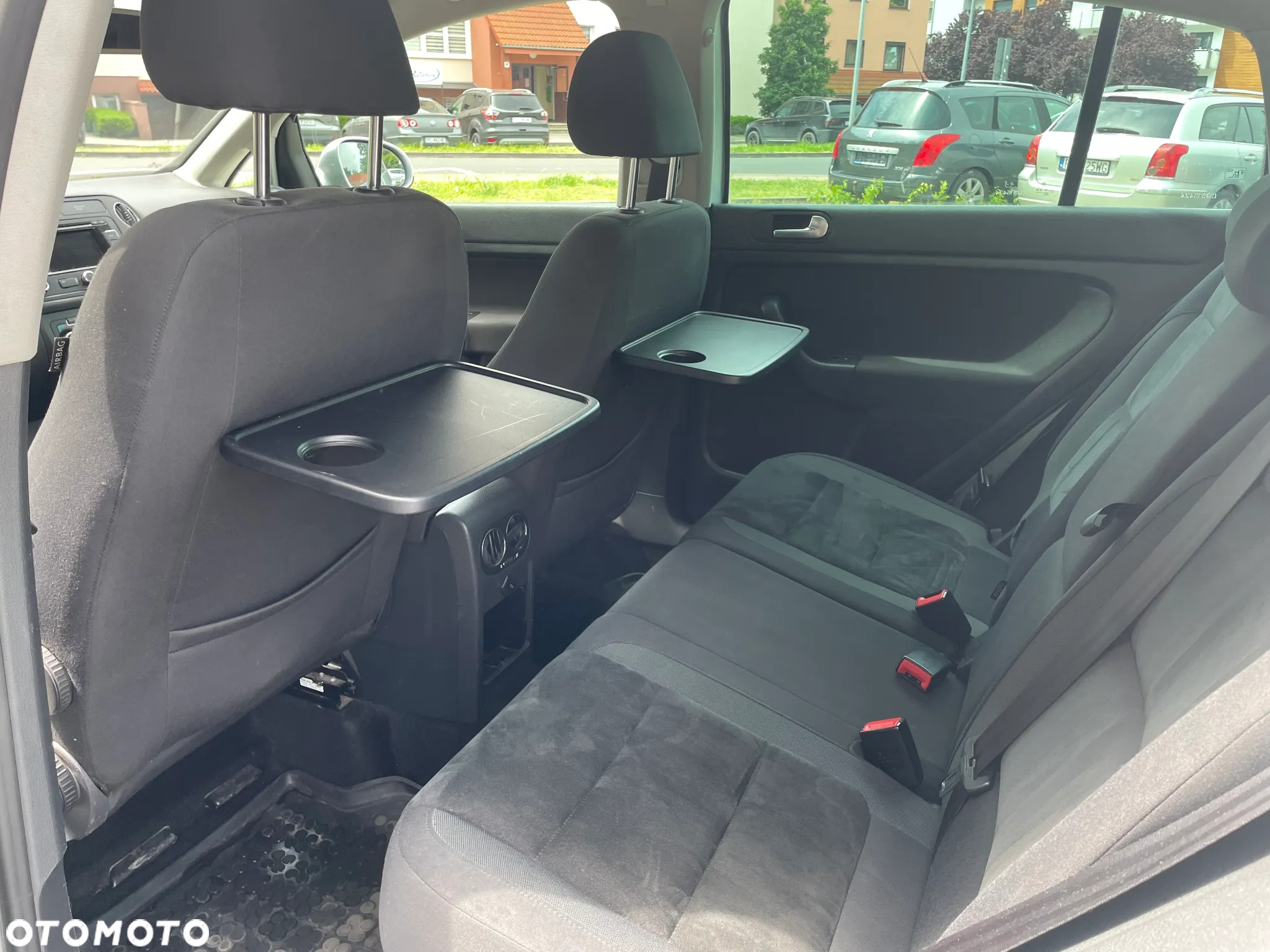 Volkswagen Golf Plus 1.6 TDI DPF Highline - 15