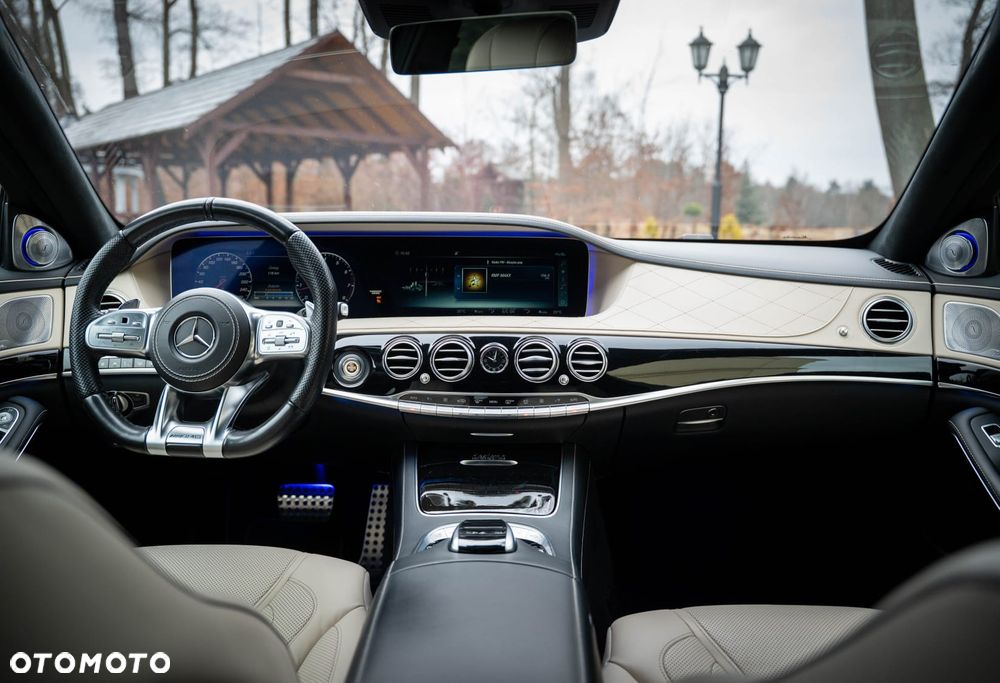 Mercedes-Benz Klasa S 560 4-Matic L 9G-TRONIC - 22