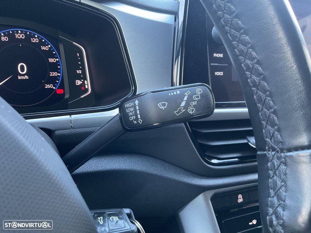 VW T-Roc 1.0 TSI - 37