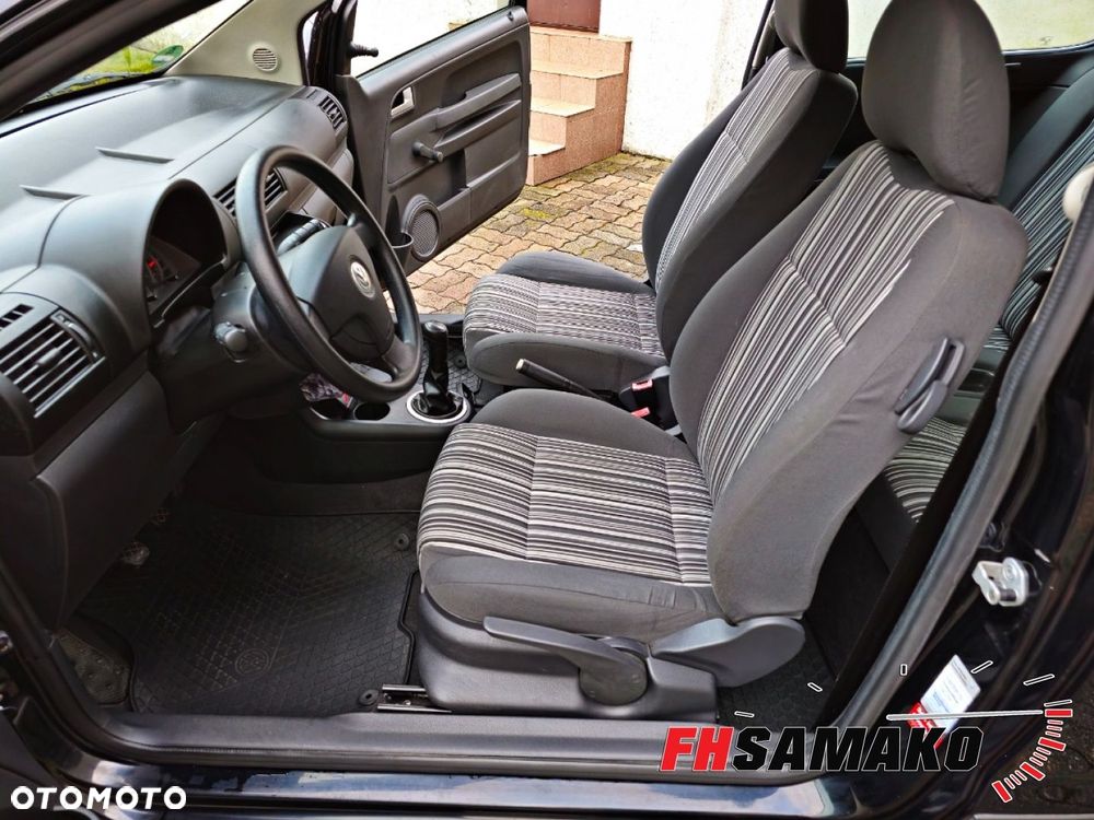 Volkswagen Fox - 29