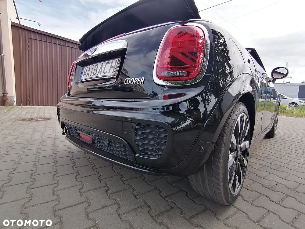 MINI Cooper Cabrio - 19