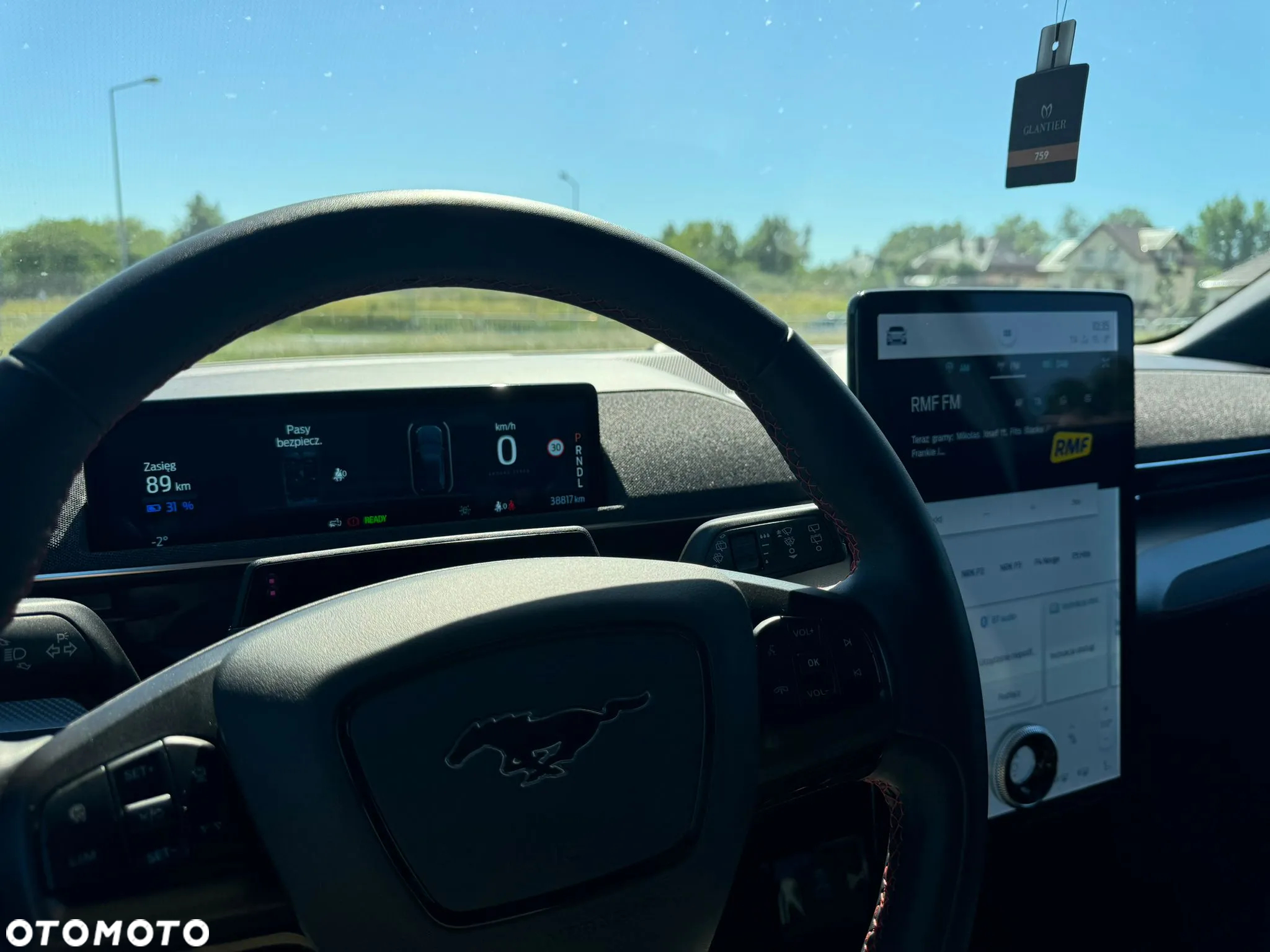 Ford Mustang Mach-E 98kWh AWD First Edition - 13