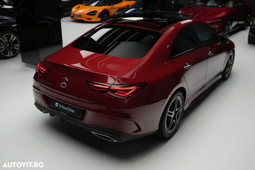 Mercedes-Benz CLA 200 7G-DCT AMG Line - 32