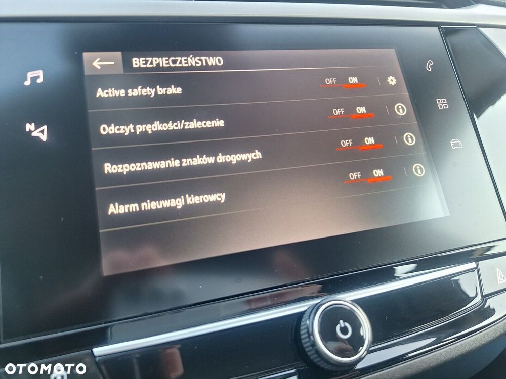 Opel Corsa 1.2 Edition S&S - 21