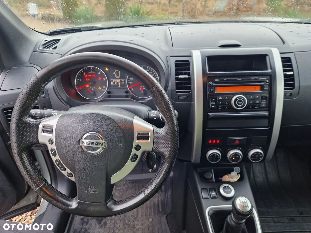Nissan X-Trail - 12