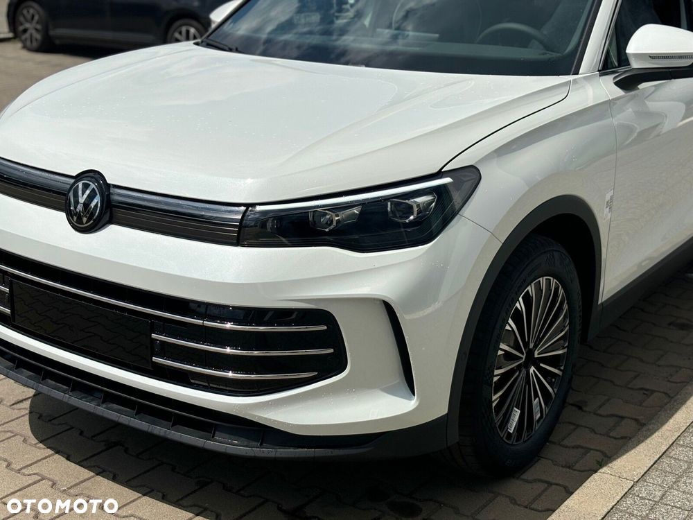 Volkswagen Tiguan - 3