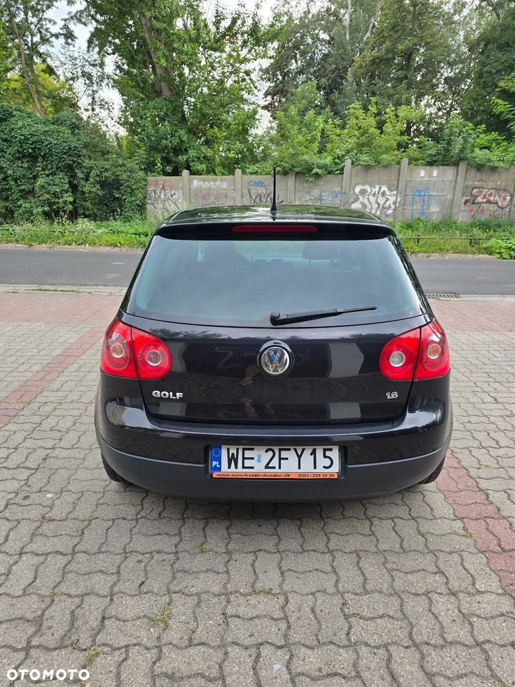 Volkswagen Golf 1.6 Goal - 6
