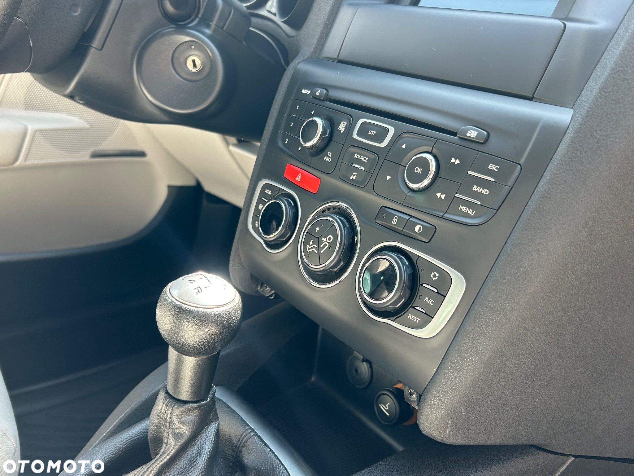 Citroën C4 1.6 VTi Exclusive - 24
