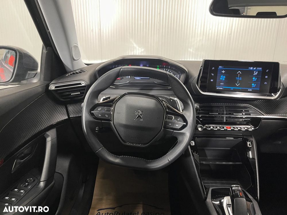 Peugeot 2008 PureTech 130 EAT8 Active - 7