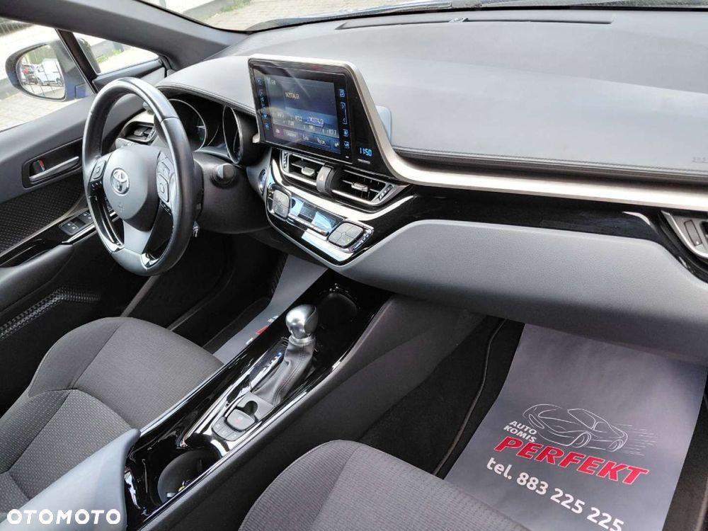 Toyota C-HR - 14