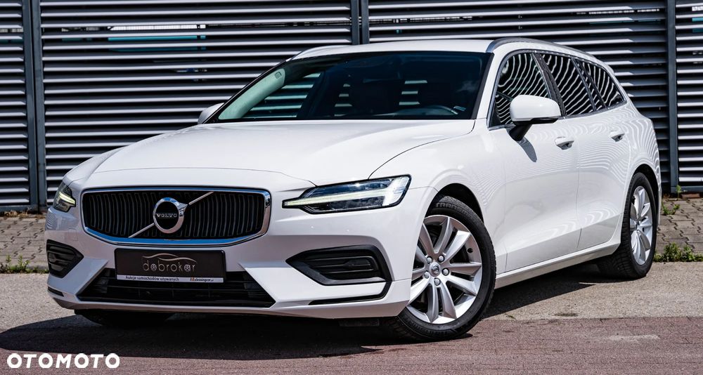 Volvo V60 D3 Geartronic Momentum - 1
