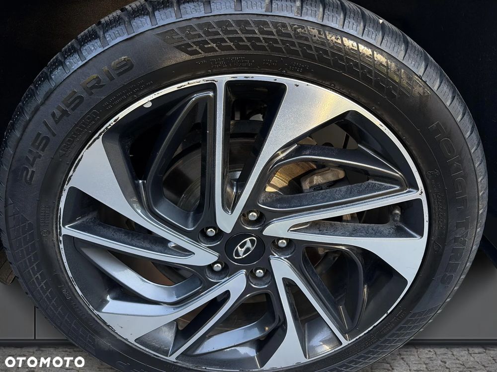 Hyundai Tucson 1.6 T-GDi Style 4WD DCT - 32